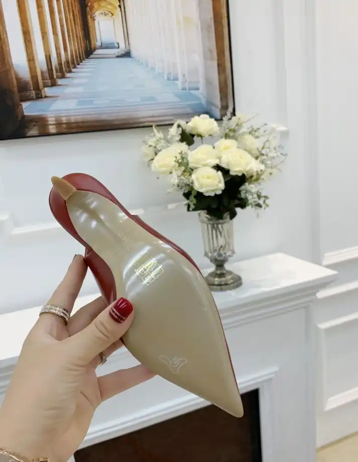 hype Valentino High Heels