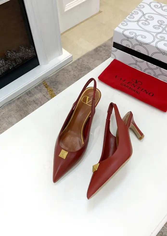 hype Valentino High Heels