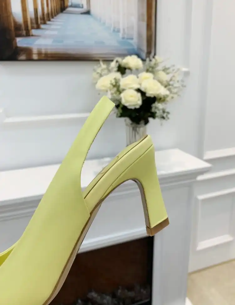 hype Valentino High Heels