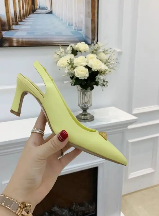 hype Valentino High Heels