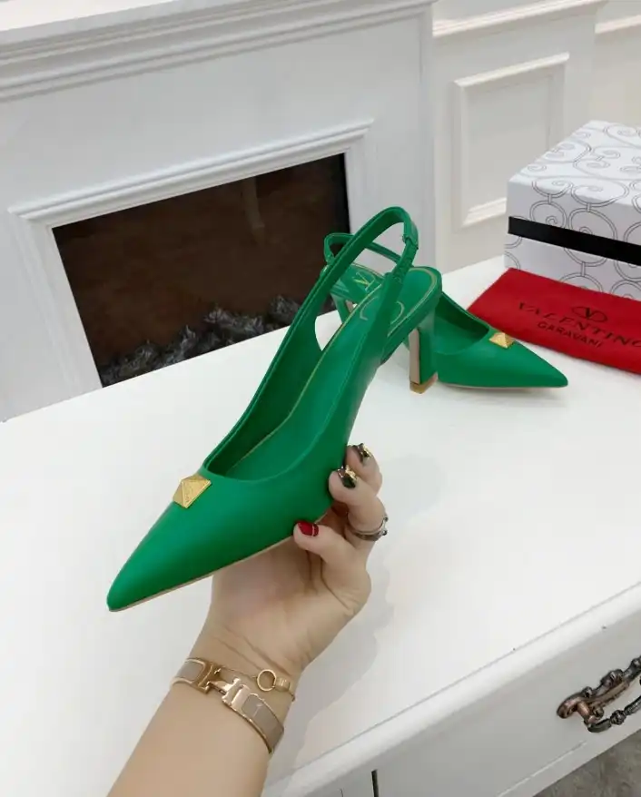 hype Valentino High Heels