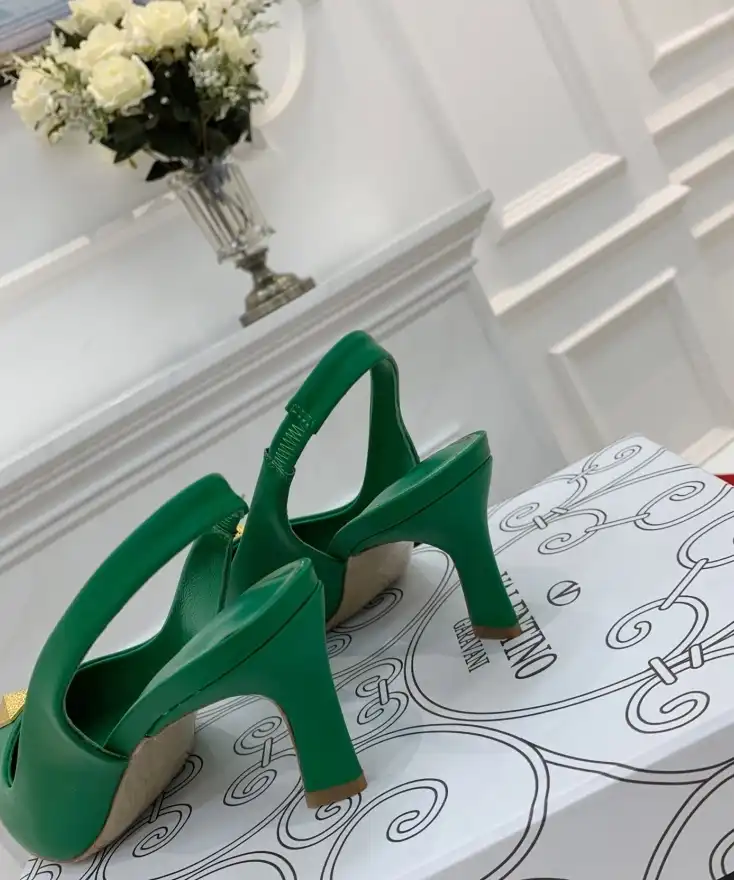 hype Valentino High Heels