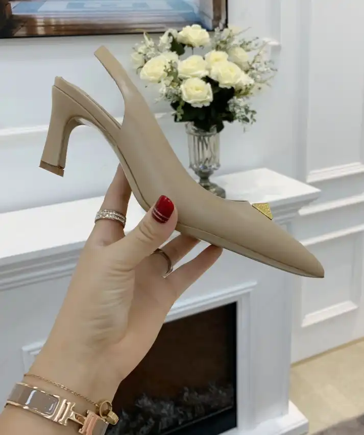 hype Valentino High Heels