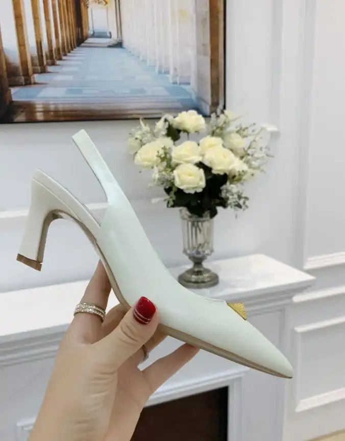 hype Valentino High Heels