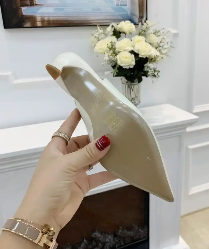 hype Valentino High Heels