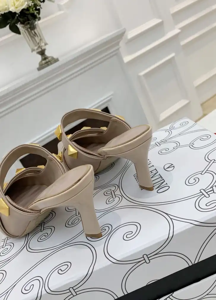 hype Valentino High Heels