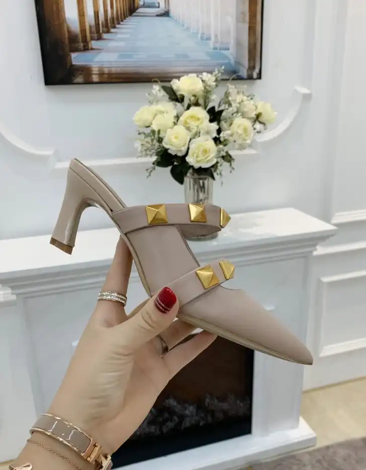 hype Valentino High Heels