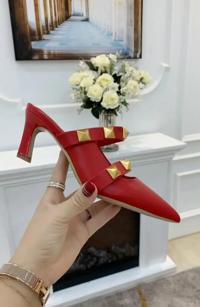 hype Valentino High Heels