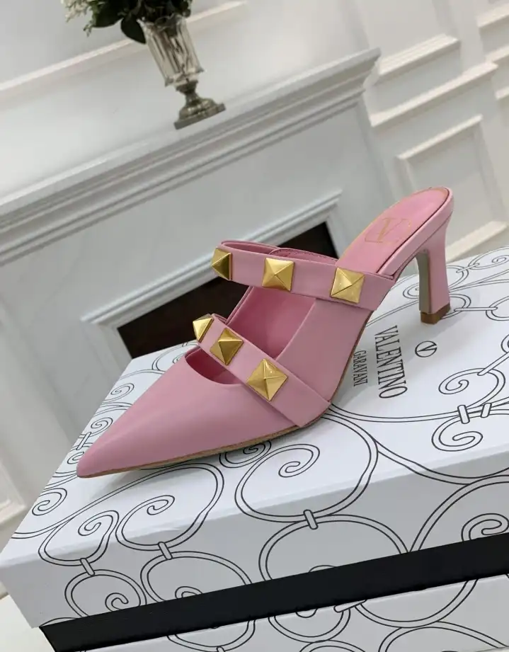 hype Valentino High Heels