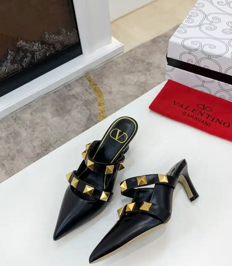 hype Valentino High Heels