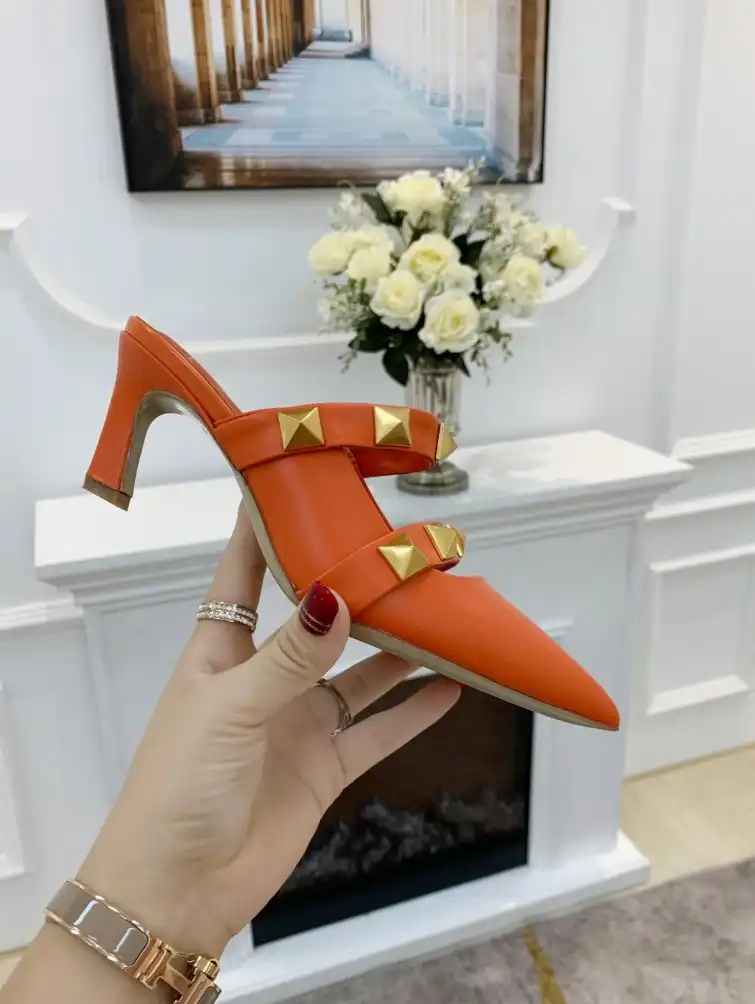 hype Valentino High Heels