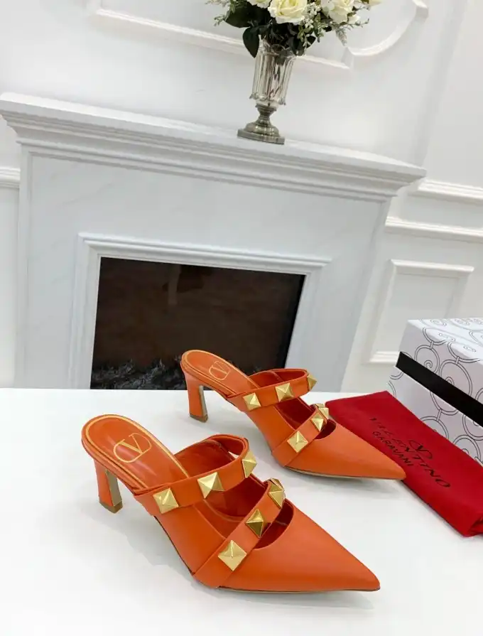 hype Valentino High Heels