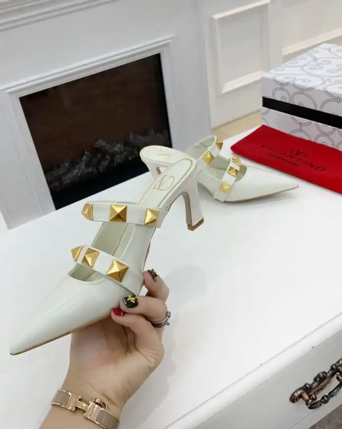 hype Valentino High Heels