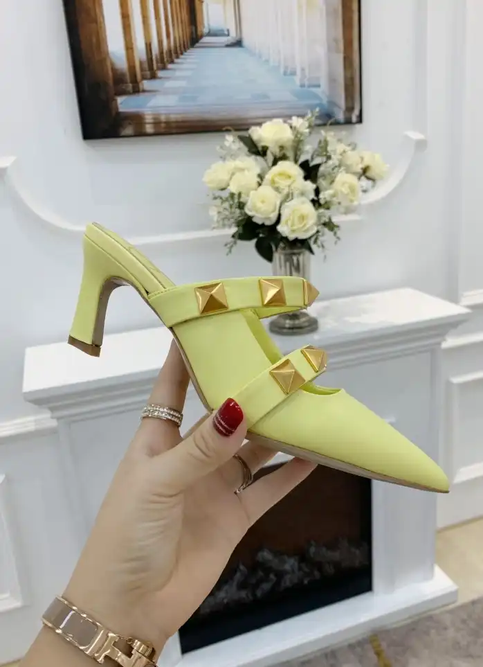 hype Valentino High Heels