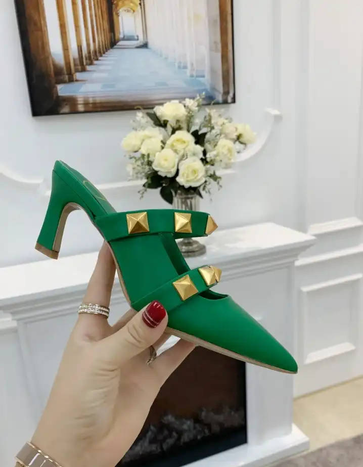 hype Valentino High Heels