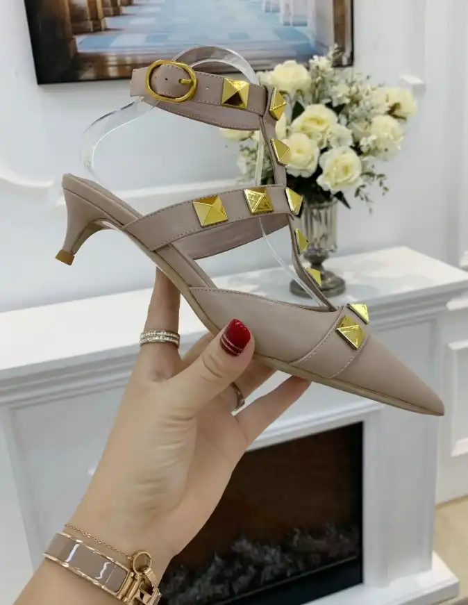 hype Valentino High Heels