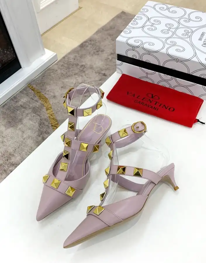 hype Valentino High Heels