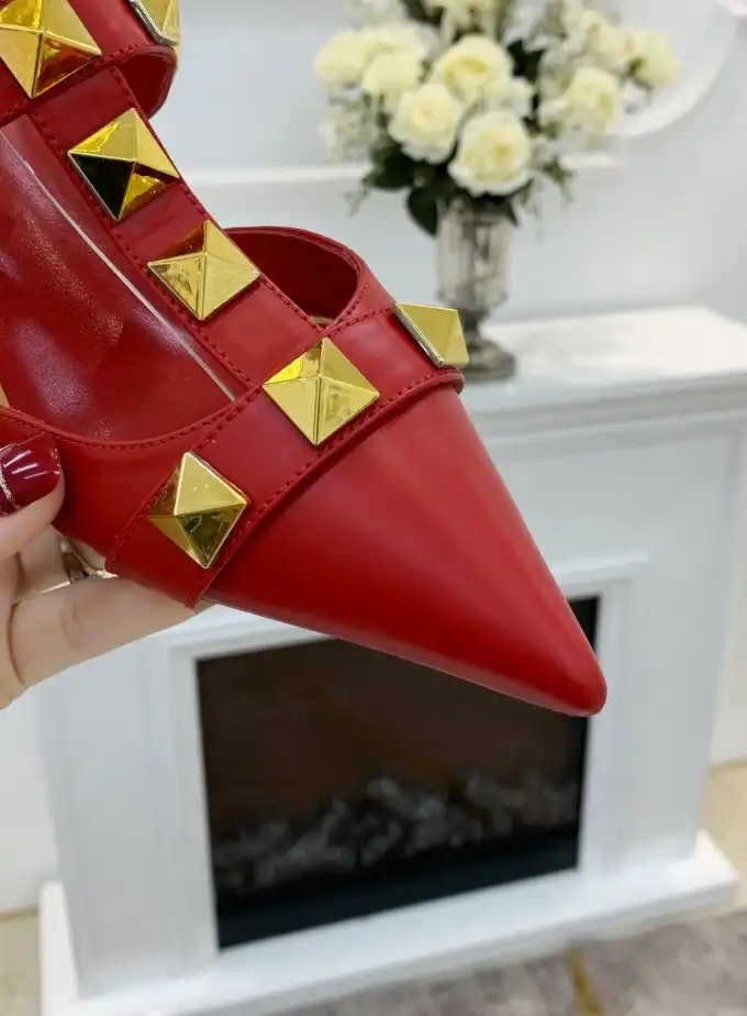 hype Valentino High Heels