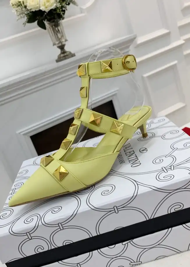 hype Valentino High Heels