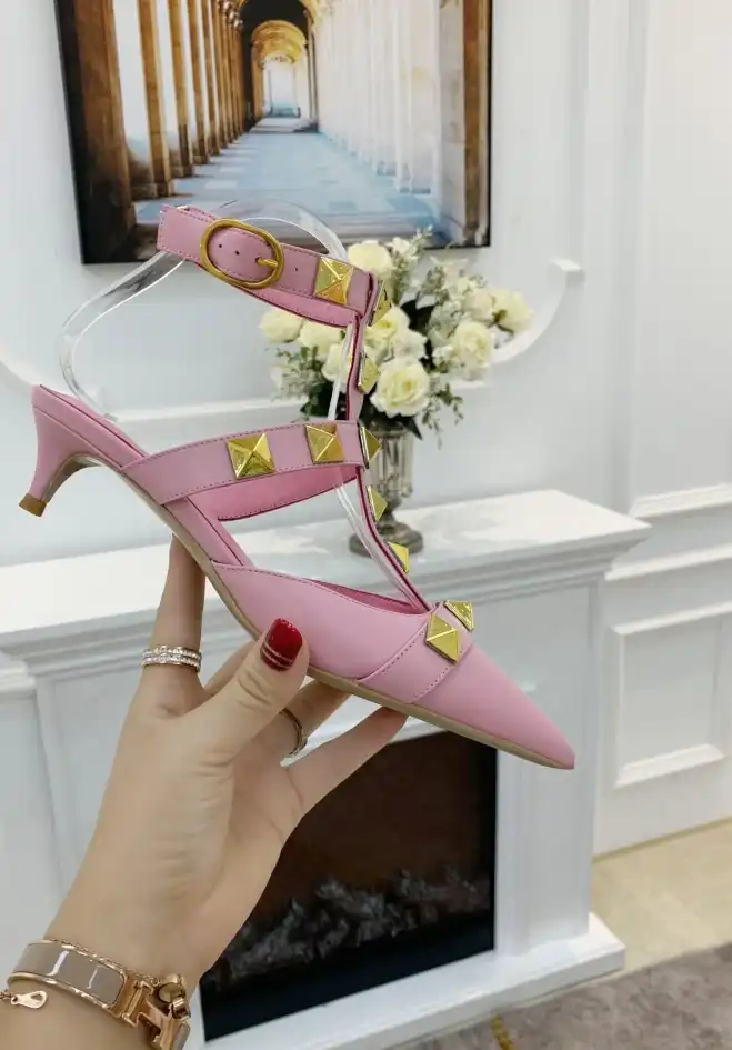 hype Valentino High Heels