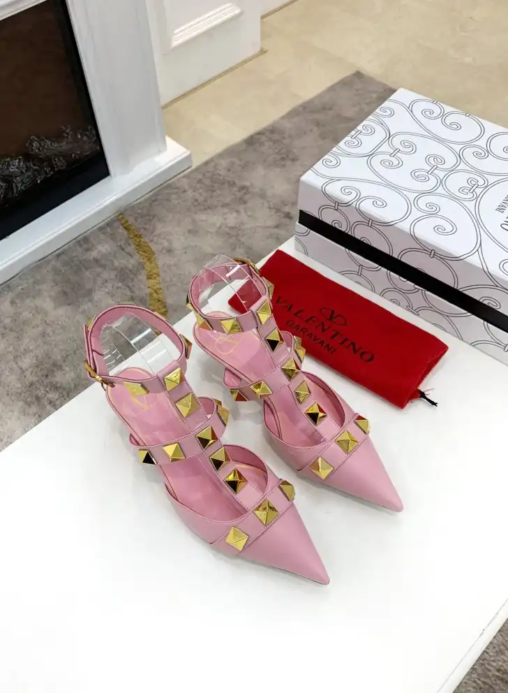 hype Valentino High Heels