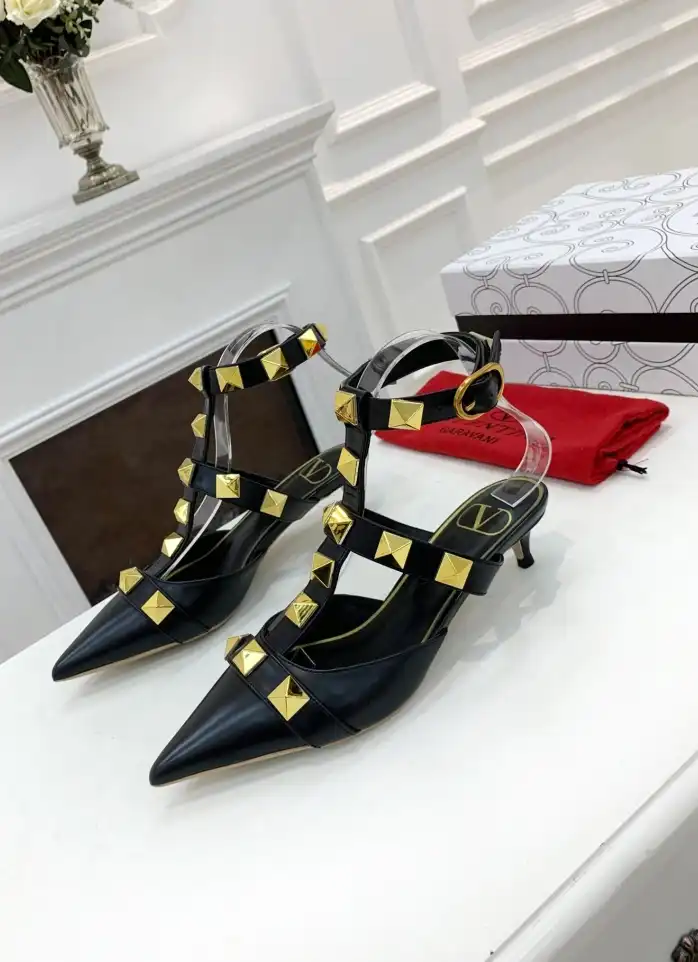 hype Valentino High Heels