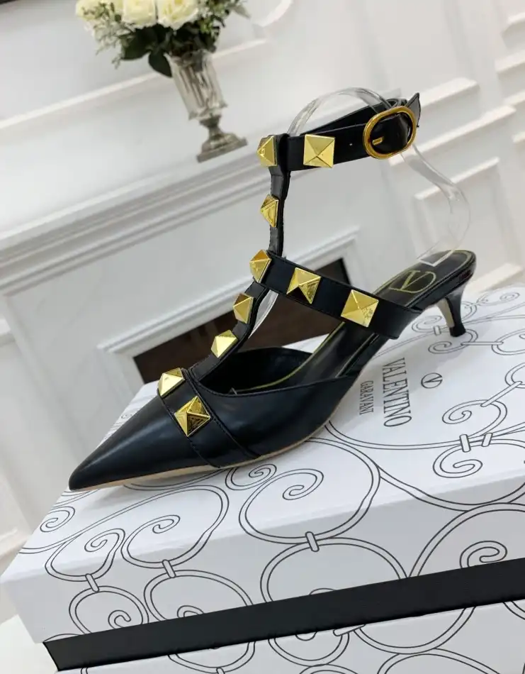 hype Valentino High Heels