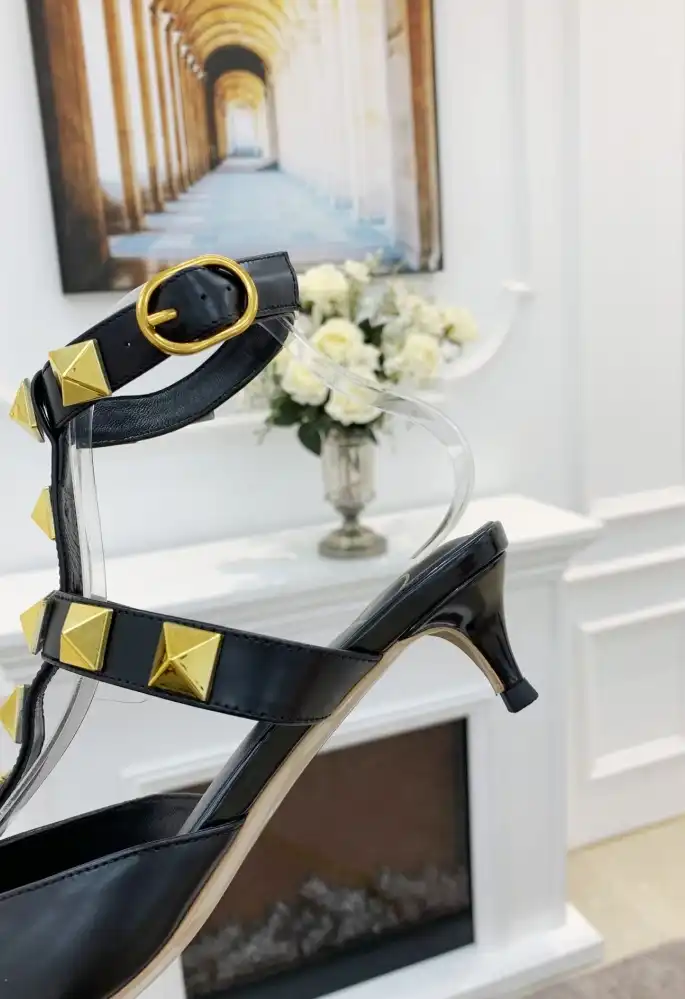 hype Valentino High Heels