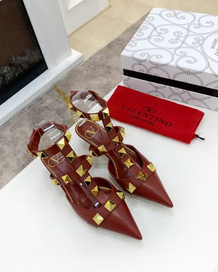 hype Valentino High Heels