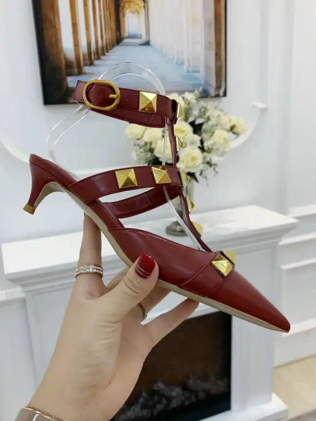 hype Valentino High Heels