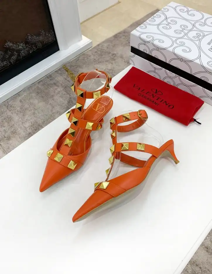 hype Valentino High Heels