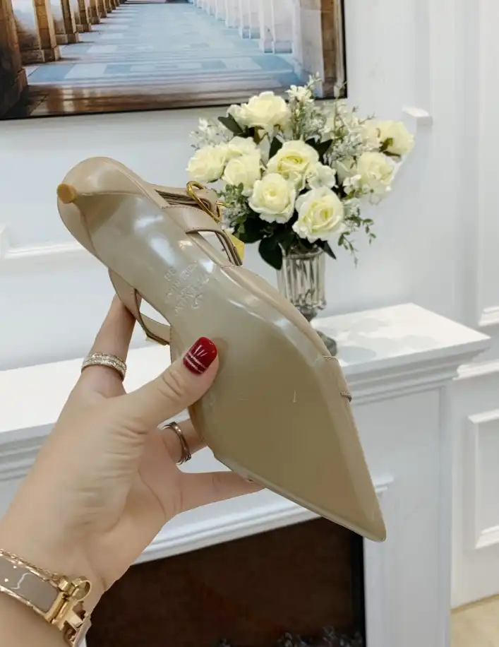 hype Valentino High Heels