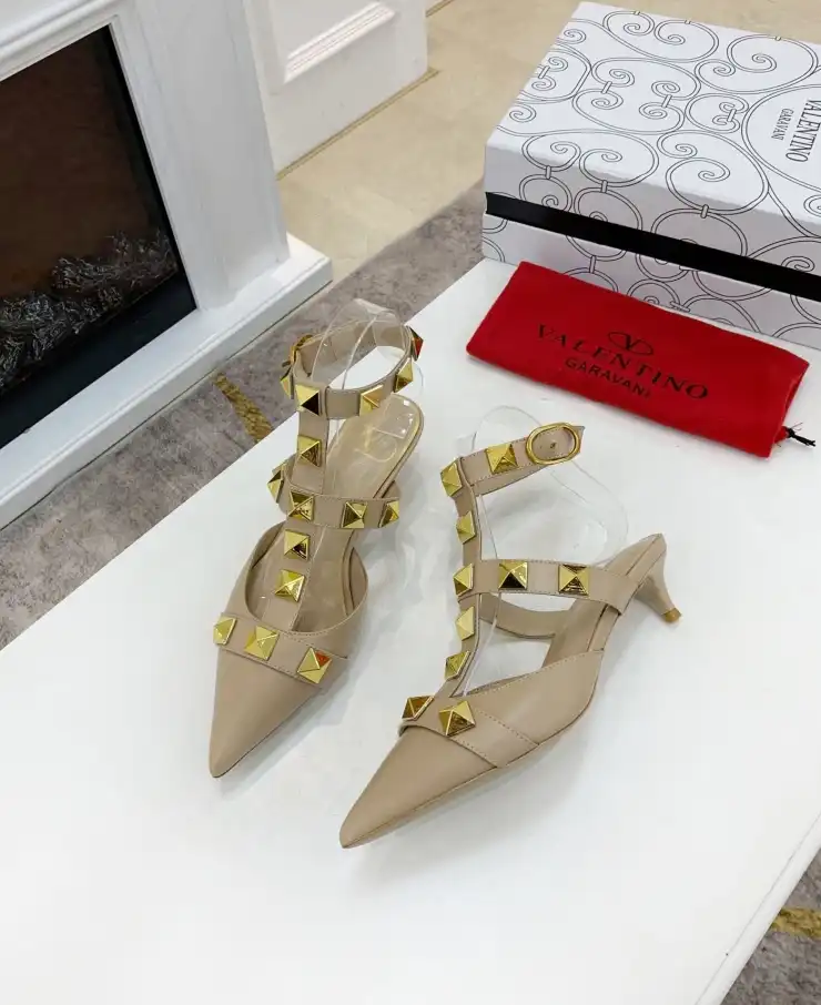 hype Valentino High Heels