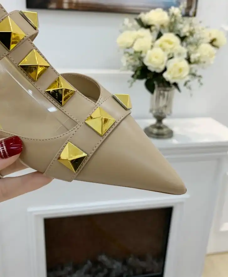 hype Valentino High Heels