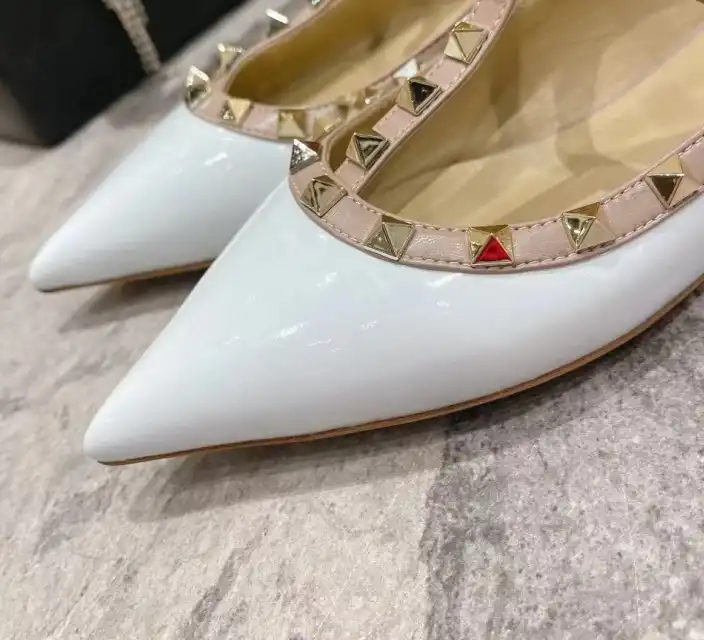 hype Valentino flat shoes