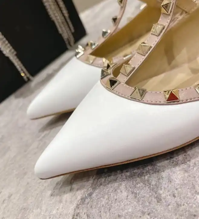 hype Valentino flat shoes