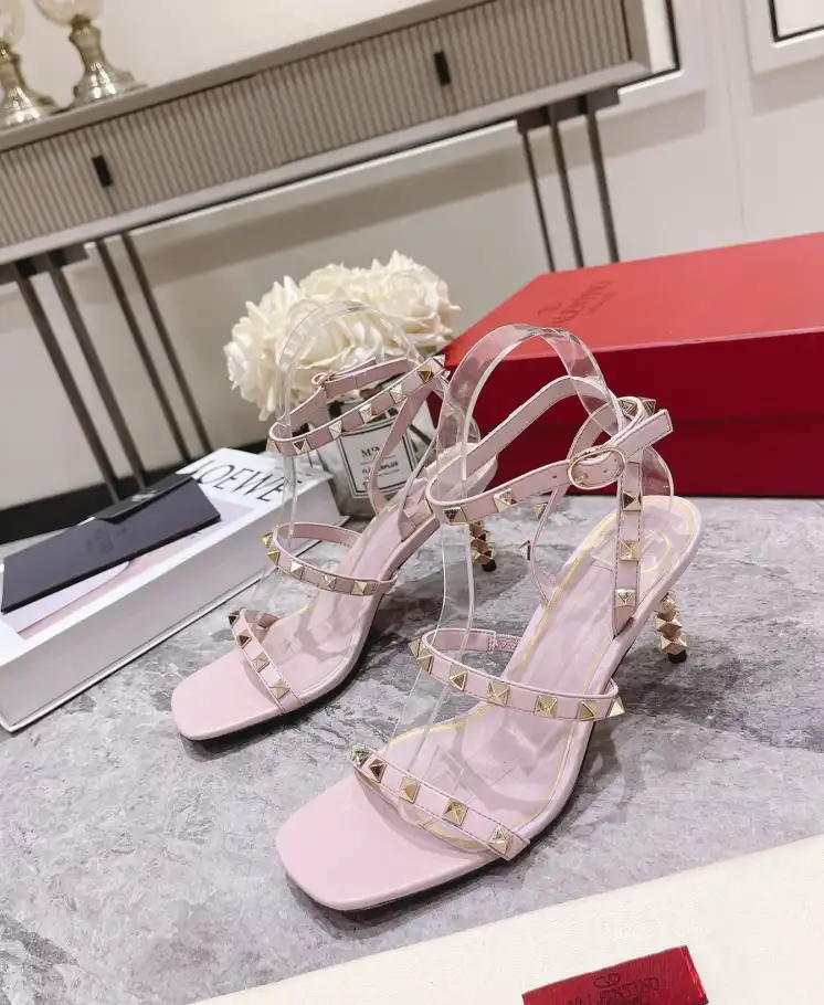 hype Valentino Sandals