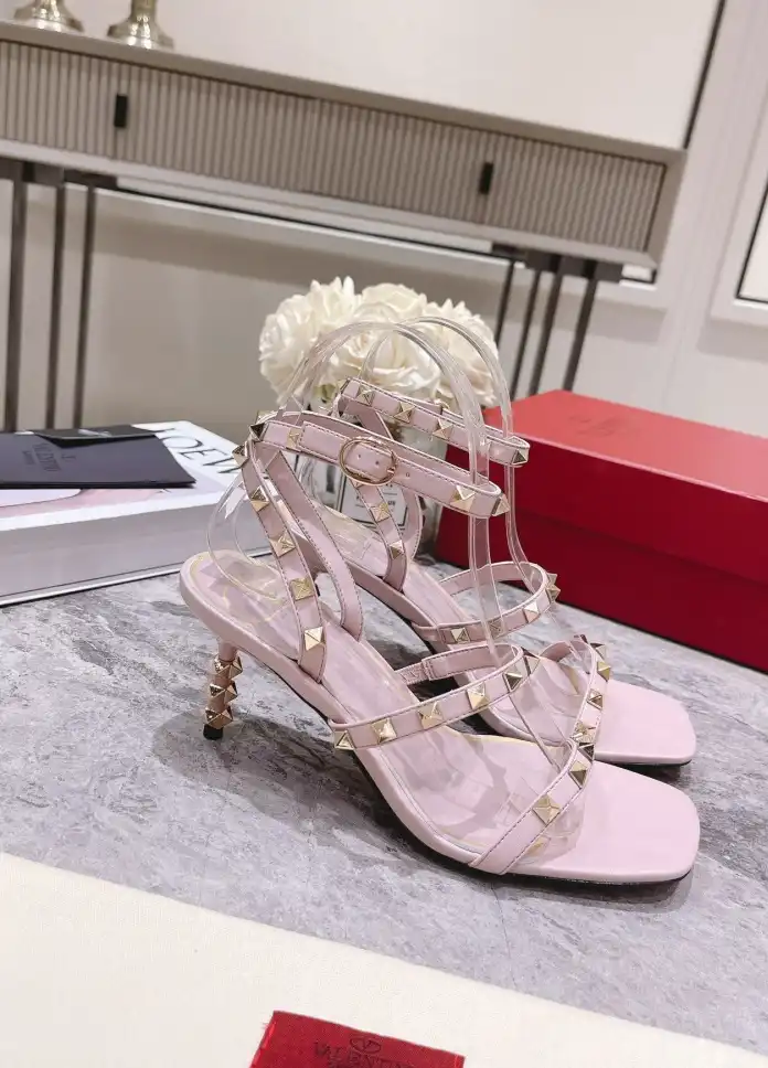 hype Valentino Sandals