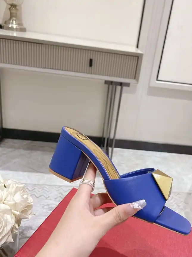 hype Valentino High Heels