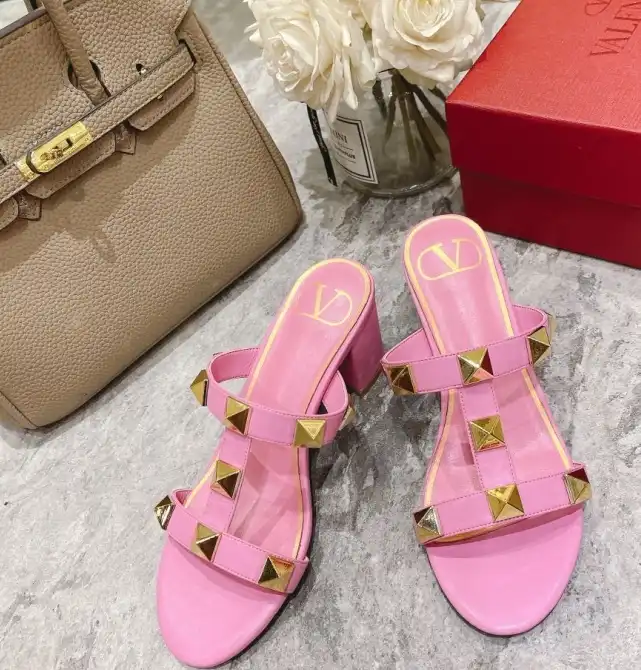 hype Valentino Sandals