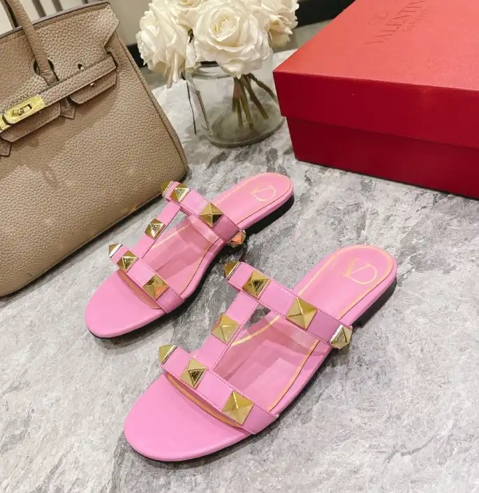 hype Valentino Sandals