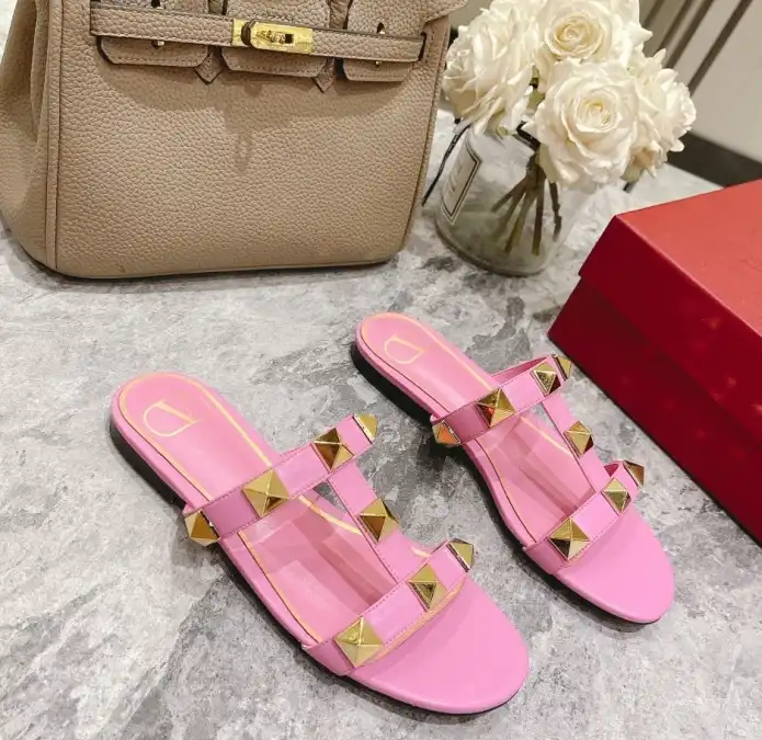 hype Valentino Sandals