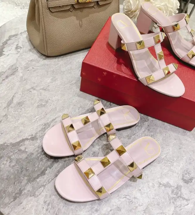 hype Valentino Sandals