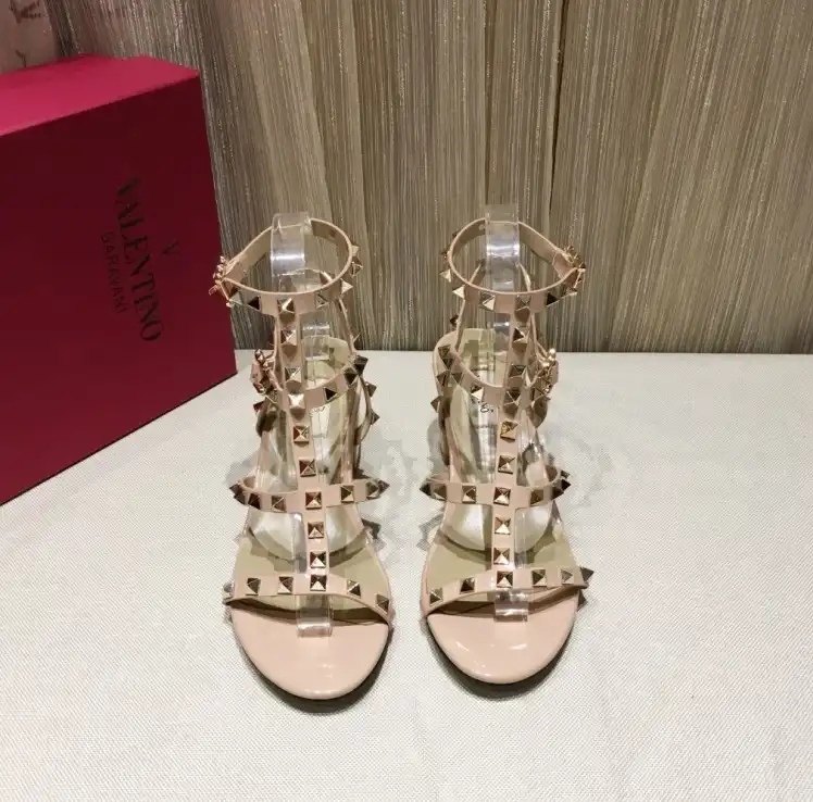 hype Valentino High Heels