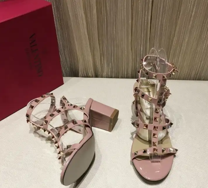 hype Valentino High Heels