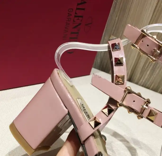 hype Valentino High Heels