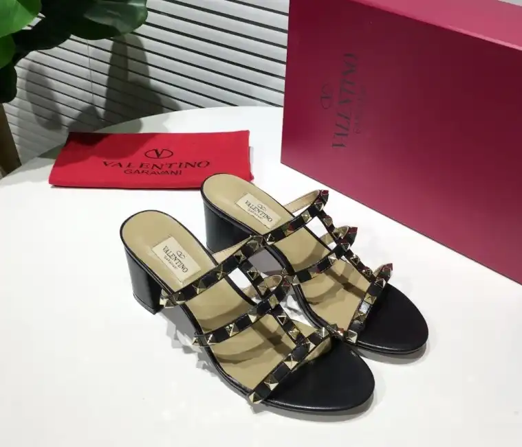 hype Valentino High Heels