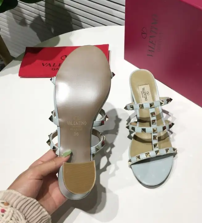 hype Valentino High Heels