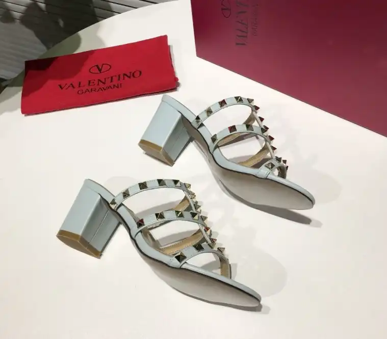 hype Valentino High Heels