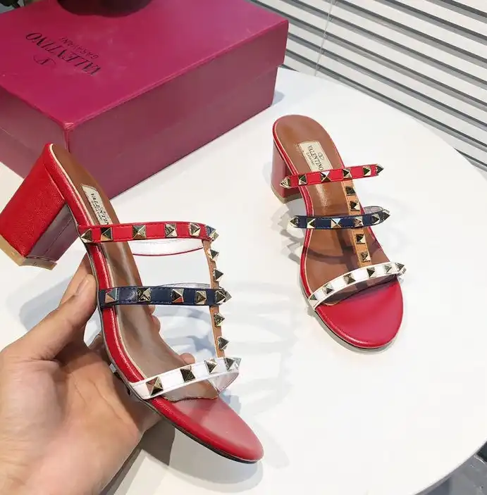 hype Valentino High Heels